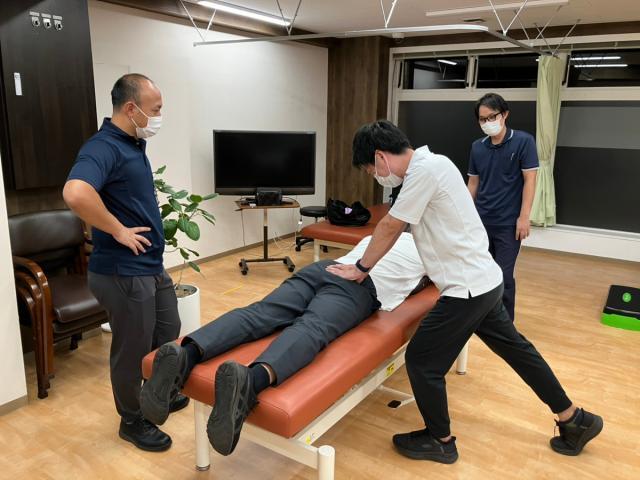 【週休3日社員】自費リハビリ施設でスキルアップを目指す理学療法士